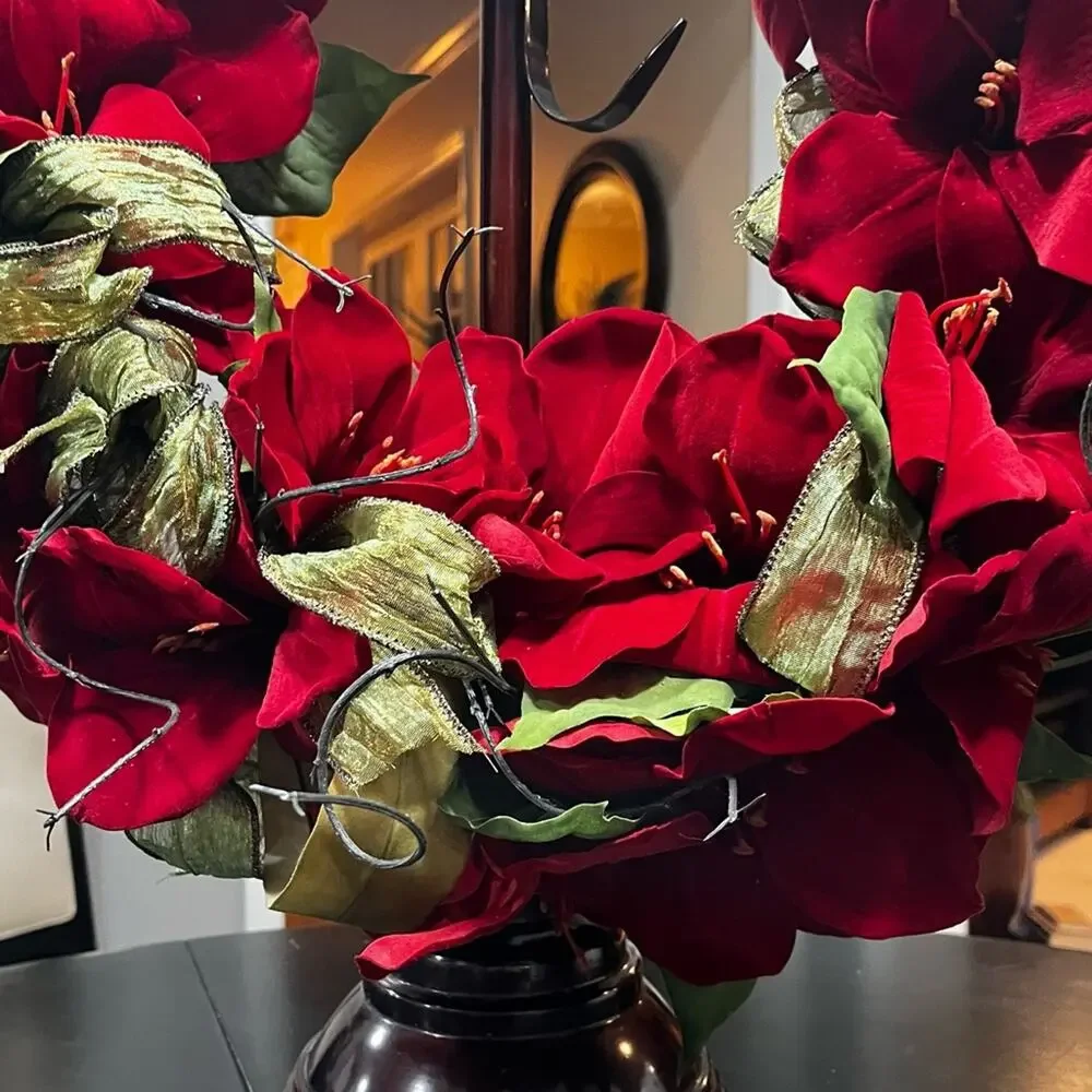 NEW Pottery Barn Poinsettia Decorative Christmas Holiday Hanging Wreath Round